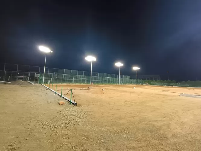 5 tennis court led lighting cases in Romania, 120pcs led high mast lights
