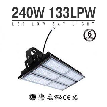 240W LED Flat High Bay Light 32000 Lumen Equivalent 600W HID/Metal Halide Light