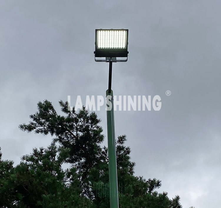 afstand stof sjældenhed LED Flood Light 200W, IP66 Wateproof Commercial Outdoor Stadium Sportlights